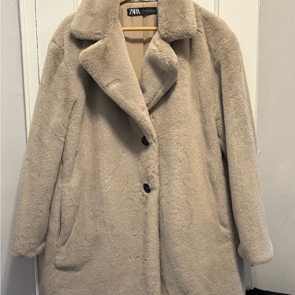 Zara Women's Faux Fur Jacket